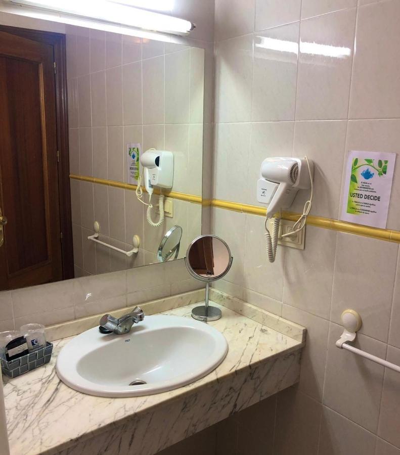 Hotel Al-Andalus Peal, En Cazorla Comarca Peal De Becerro エクステリア 写真